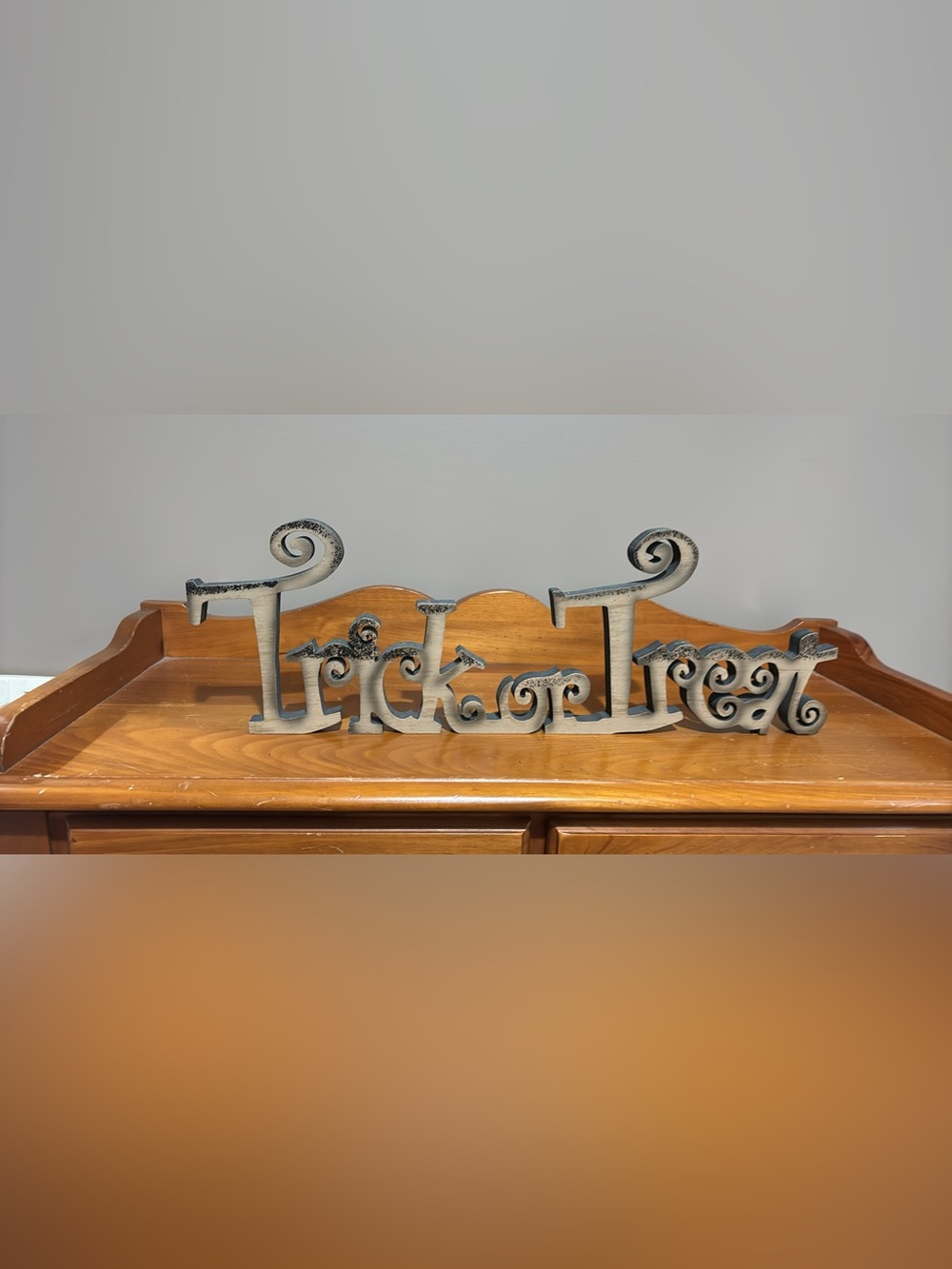 "Trick or Treat" Halloween Wall Decor - Gray Accent